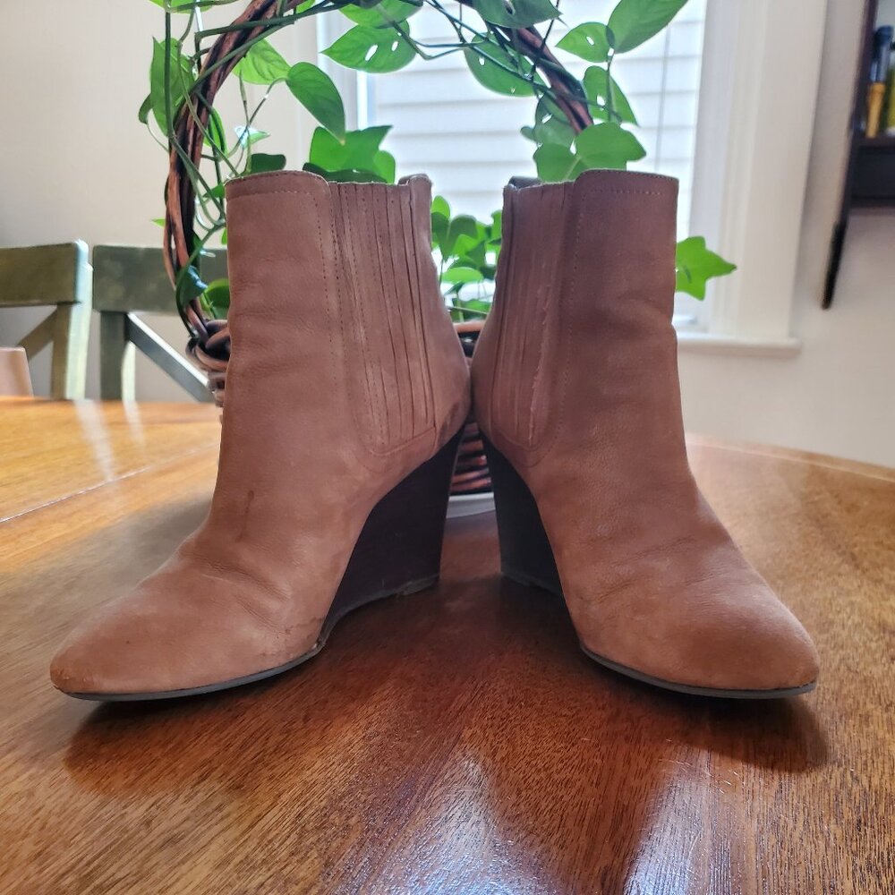 Wedge Short Boots